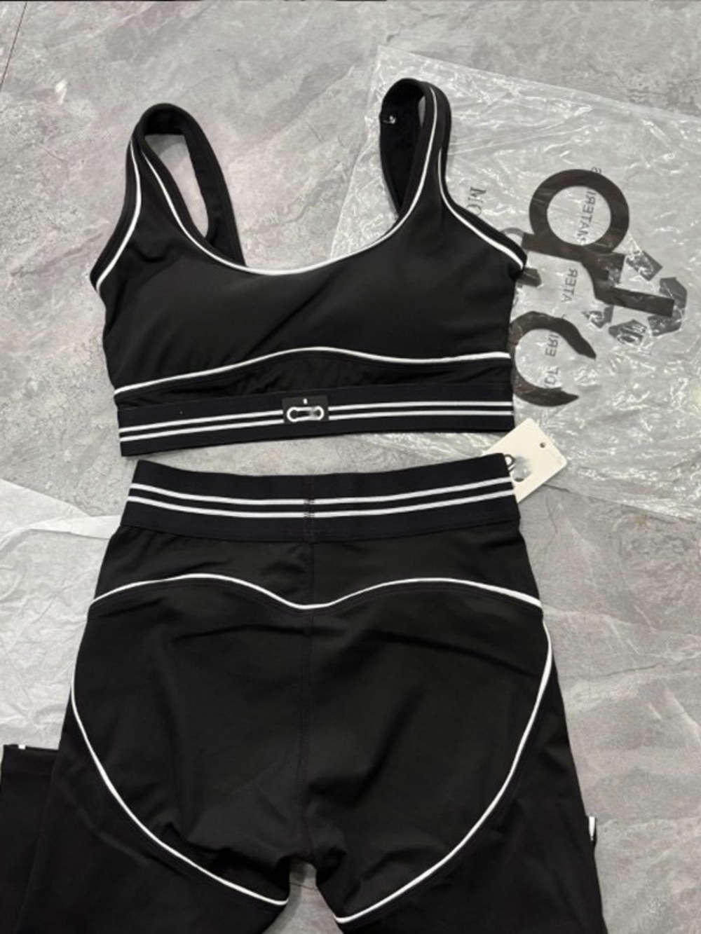 Athletic Black Crop Top & Legging Set with White Piping - Picture 3 of 5